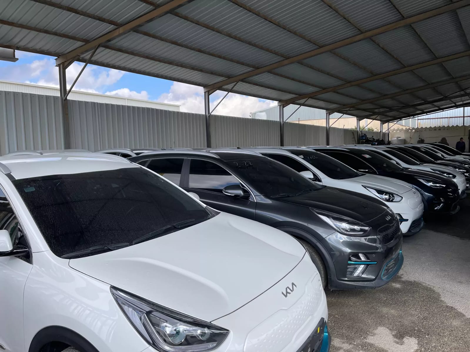 Transport vehicles
